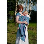 Bébé allaité en Sling Bébé allaité en Sling